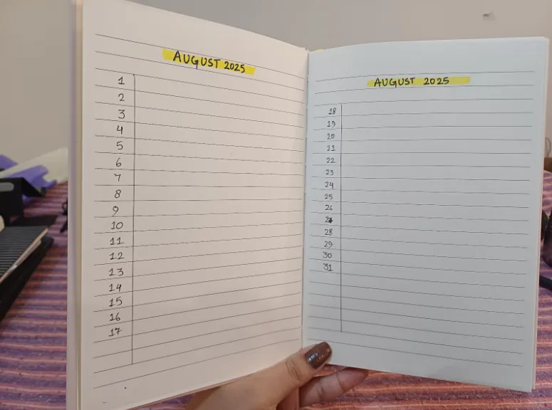 Alternative Calendar Layouts-Vertical List Monthly Log-Write the dates of the month in a column