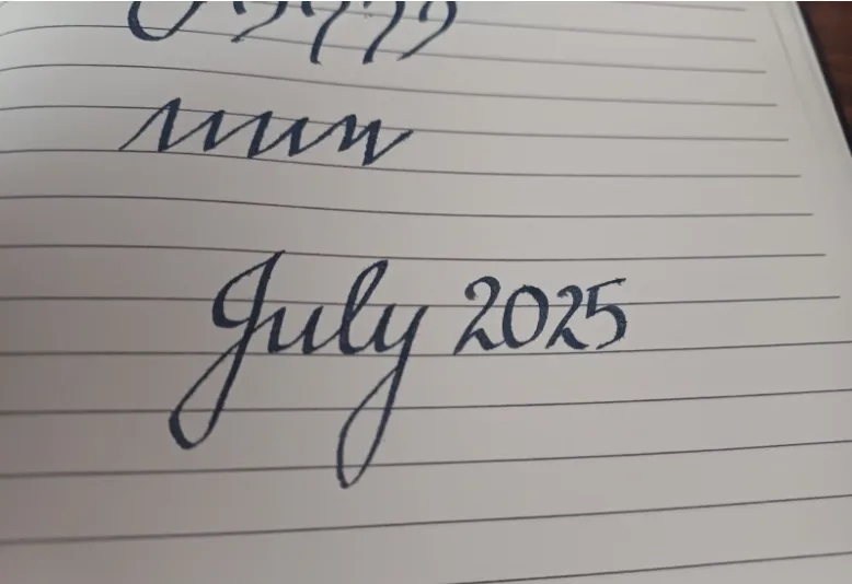 Step-by-Step Getting Started with Bullet Journal Calligraphy-Practice the Alphabet - Consistency in size and slant