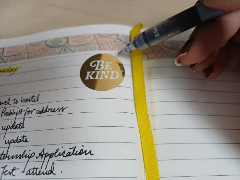 aesthetic journaling Ideas - Add Final Flares